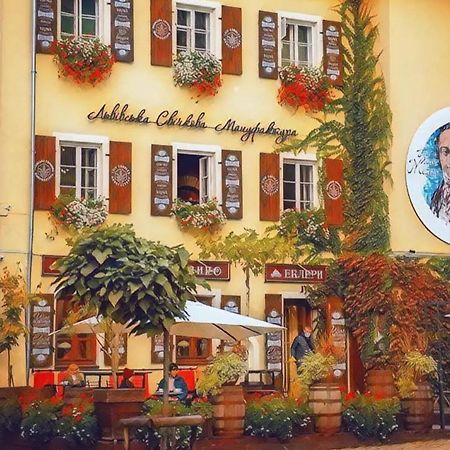 Апартаменти В Центрі Львова -Вірменська Площа Ринок Львів Екстер'єр фото